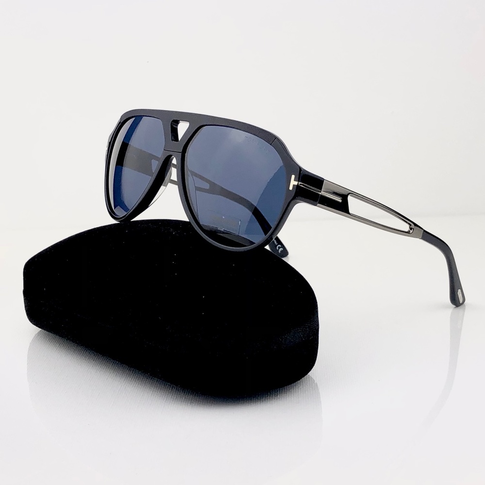 New TOM FORD Paul Black Sunglasses FT0778 90V - Picture 3 of 16